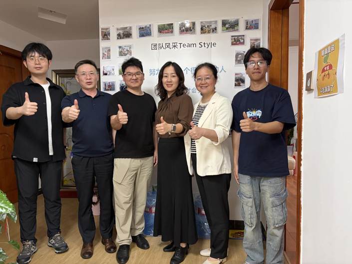 4d268da28be41e308bfd6abae0e53ee8