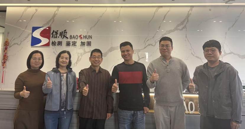 282f033b8bd579c01ad61d2407f6cfbf