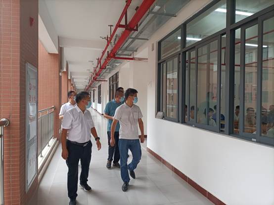 说明: C:\Users\Administrator\Desktop\照片\开学第一天\照片\678129cfb649c0fdde852d5c6f37ada.jpg