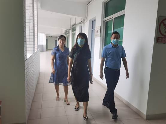 说明: C:\Users\Administrator\Desktop\照片\开学第一天\照片\现场三.jpg