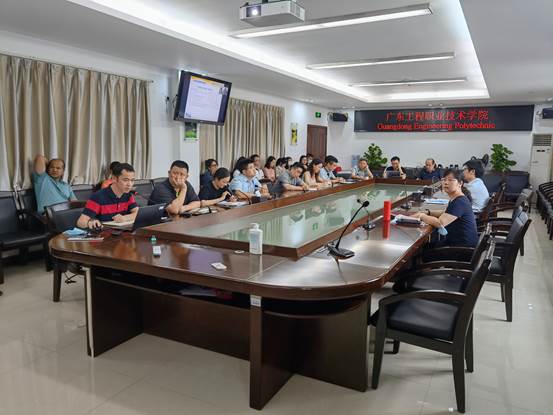 说明: D:\同步文件--姚江梅\百度云同步盘\教务处2015年\教务处工作\2022年工作\2022年教学工作例会\7月6日\会场照片\微信图片_202207061555361.jpg